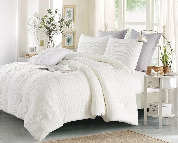 Cupocupa King Size Comforter Set;White Boho Tufted Lightweight Bedding Sets 3PCS Soft Jacquard Pom Pom Comforter with 2 Pillow Cases for All Season